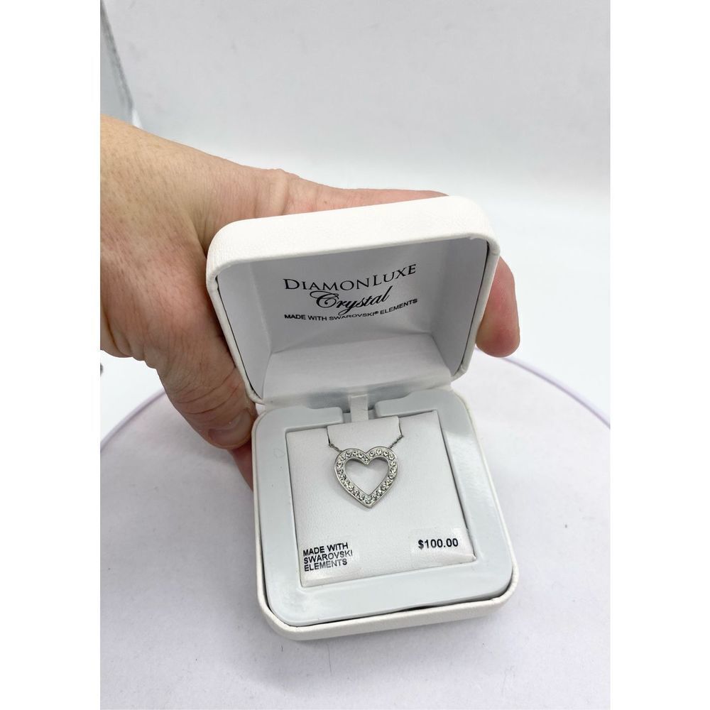 DiamonLuxe Elements Crystal heart necklace NWT